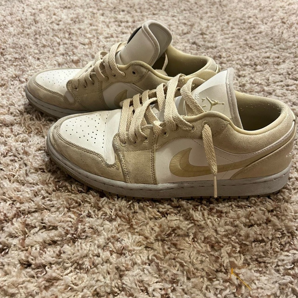 Nike Cream and White Jordan 1